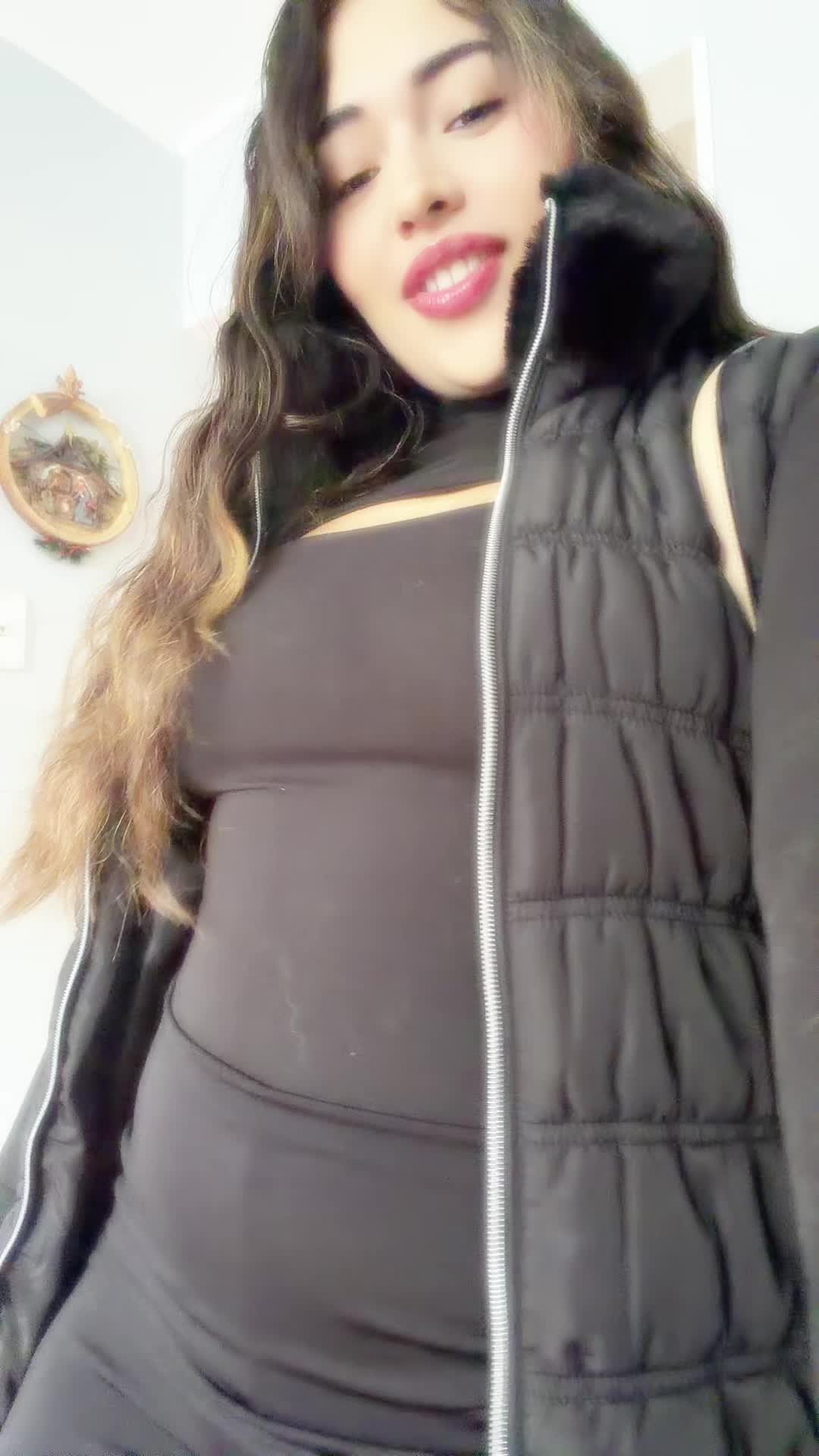 @isabellagahee_