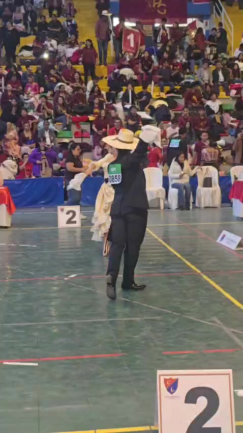 @Oscar Pastor