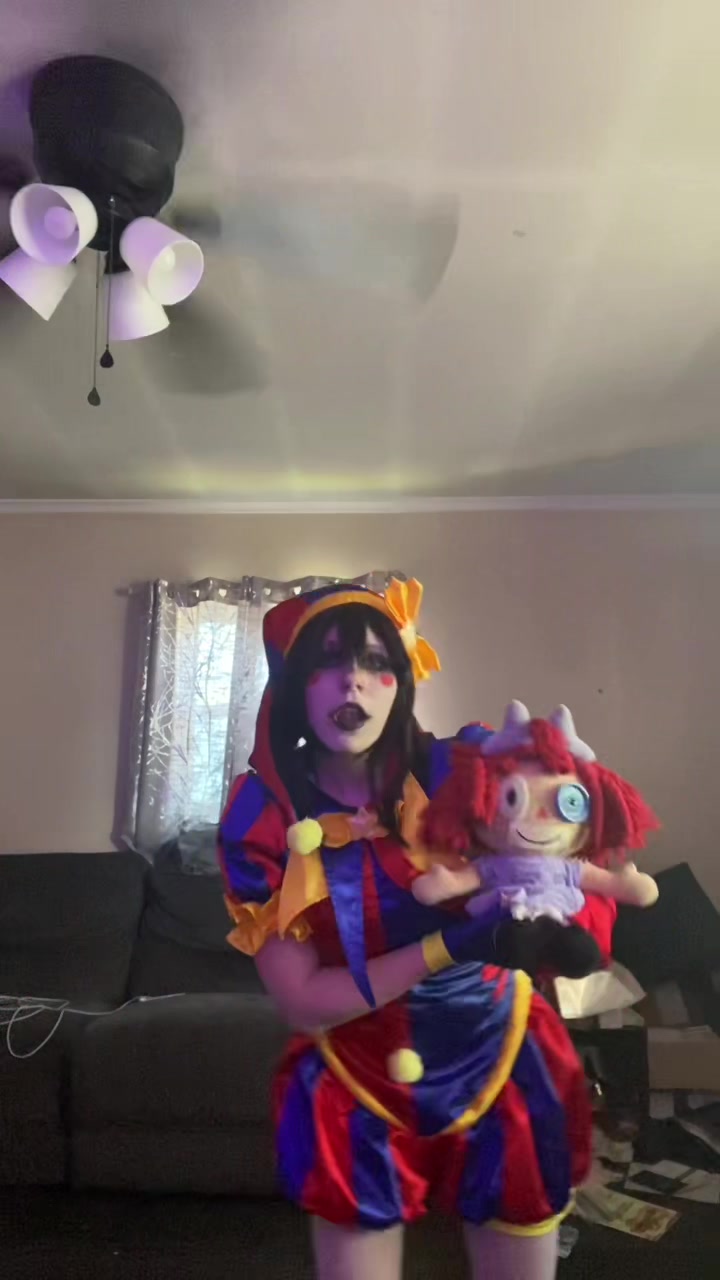 @クロエ ^>^