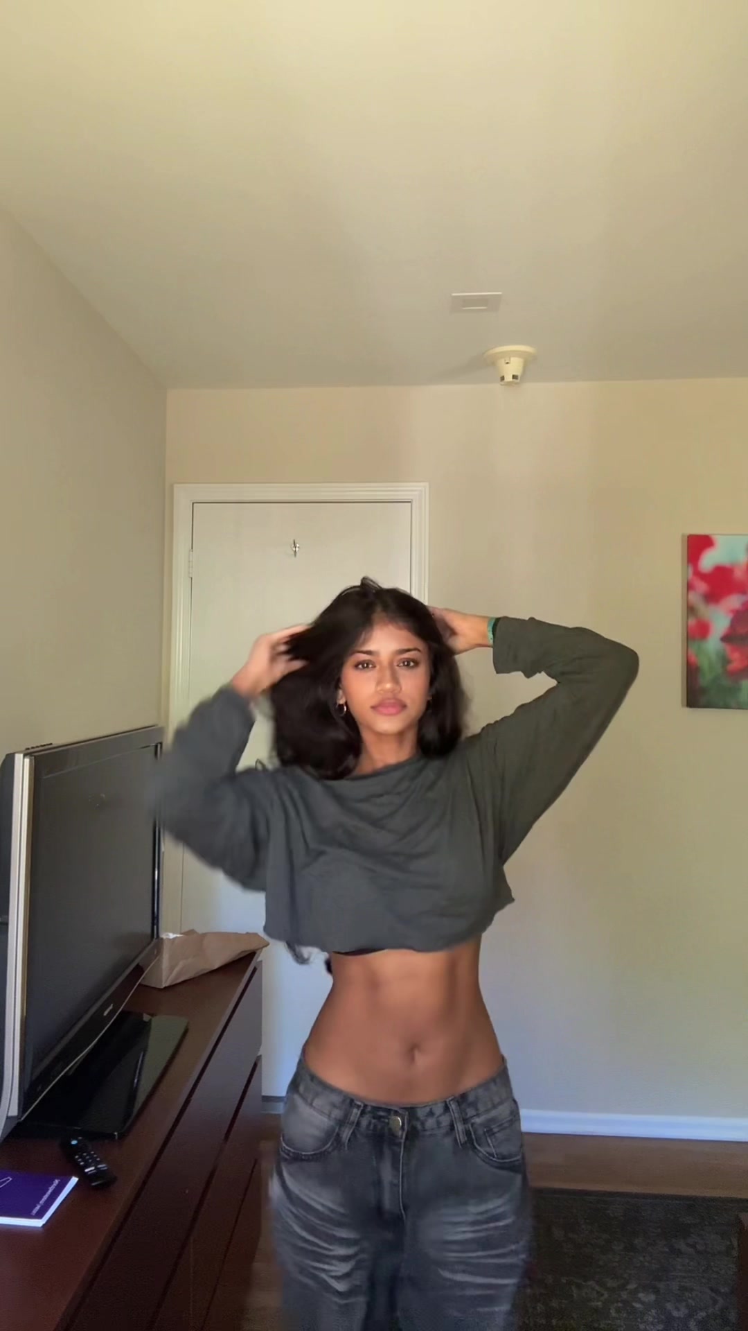 @⛤