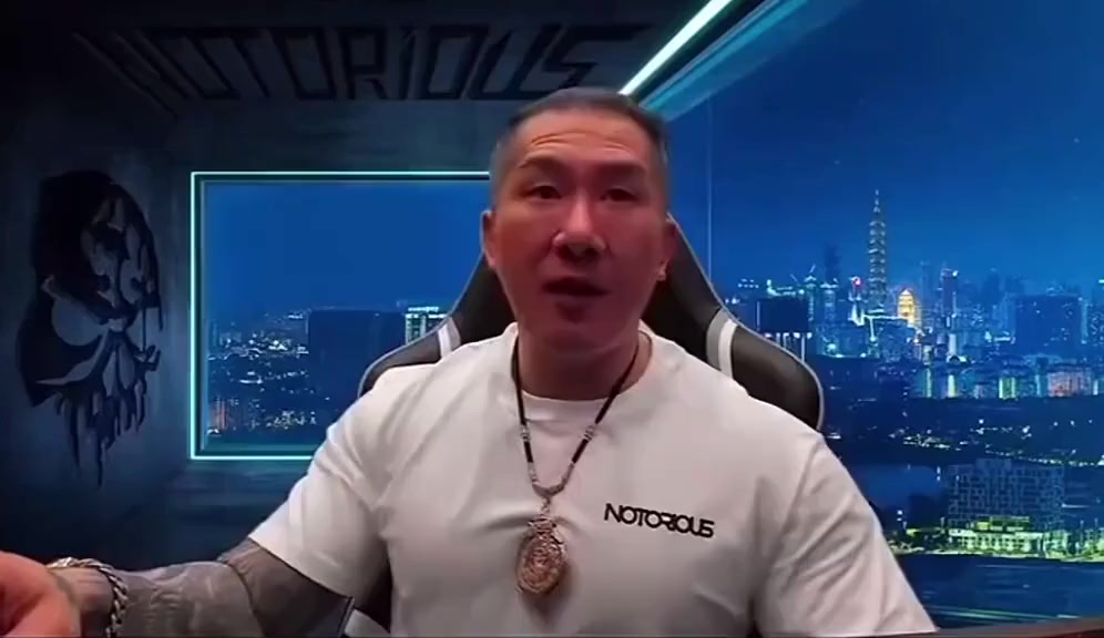 @山楂树下种桃树