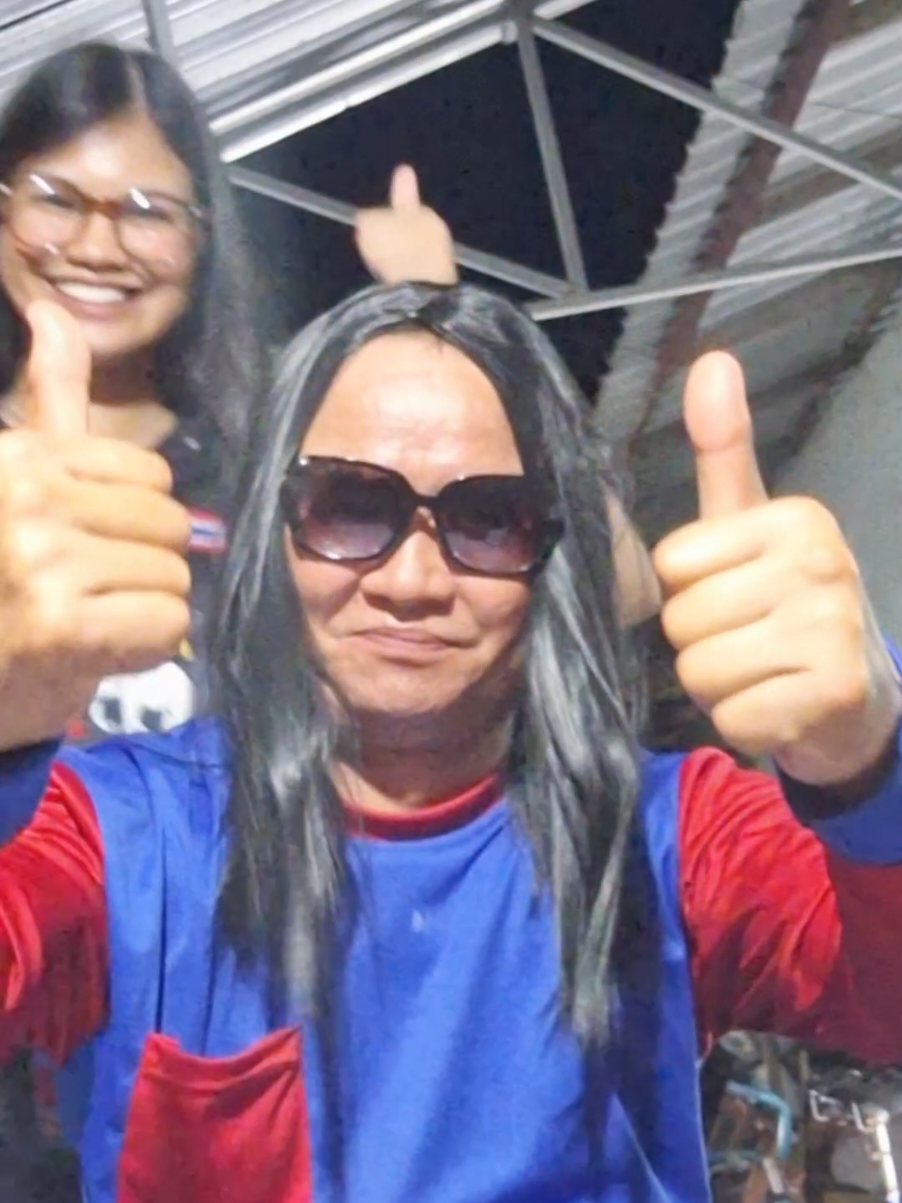 @หลิ๊วววว