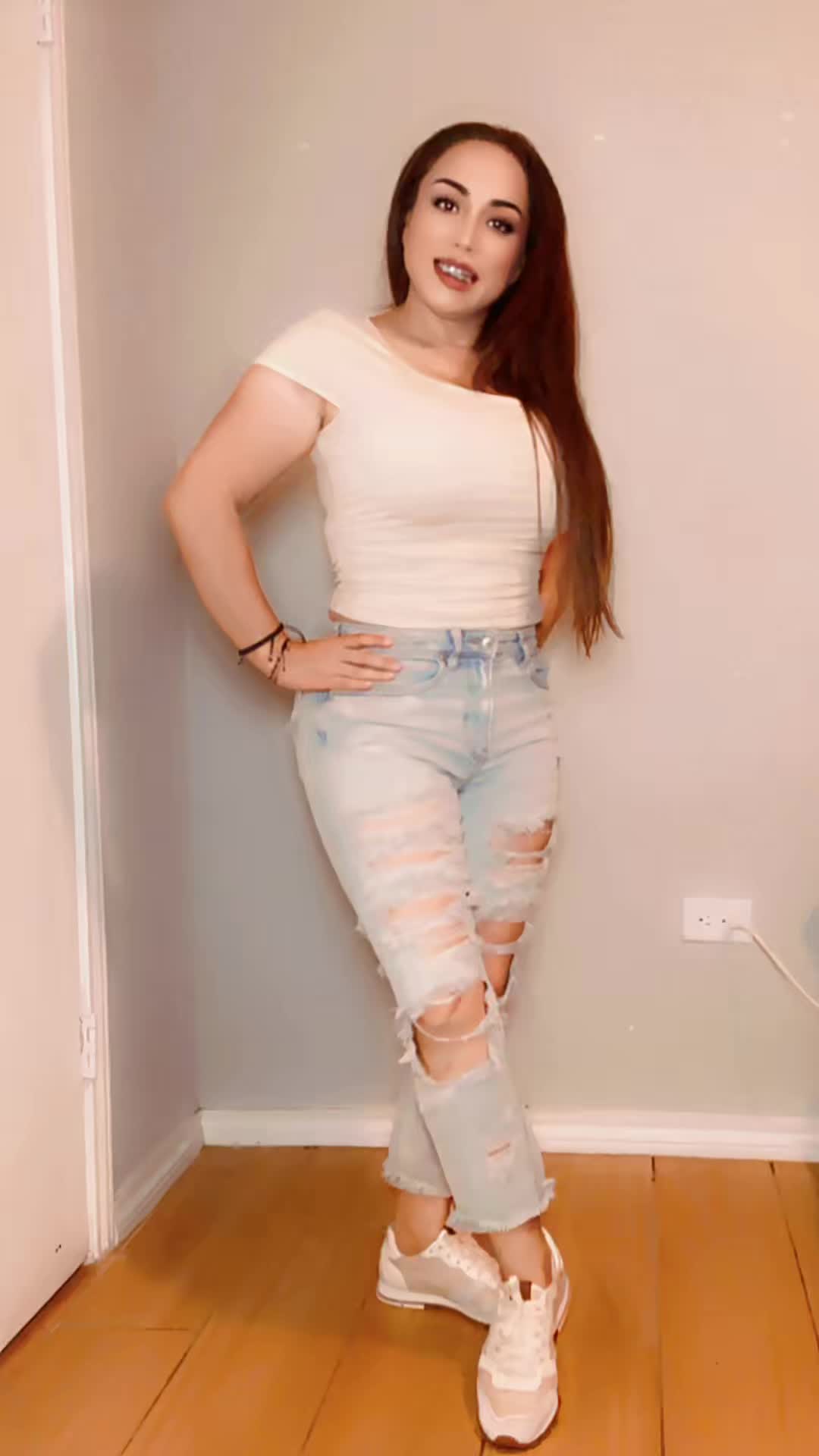 @Benavides