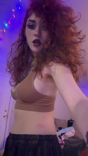@evrythnginitsrightplce