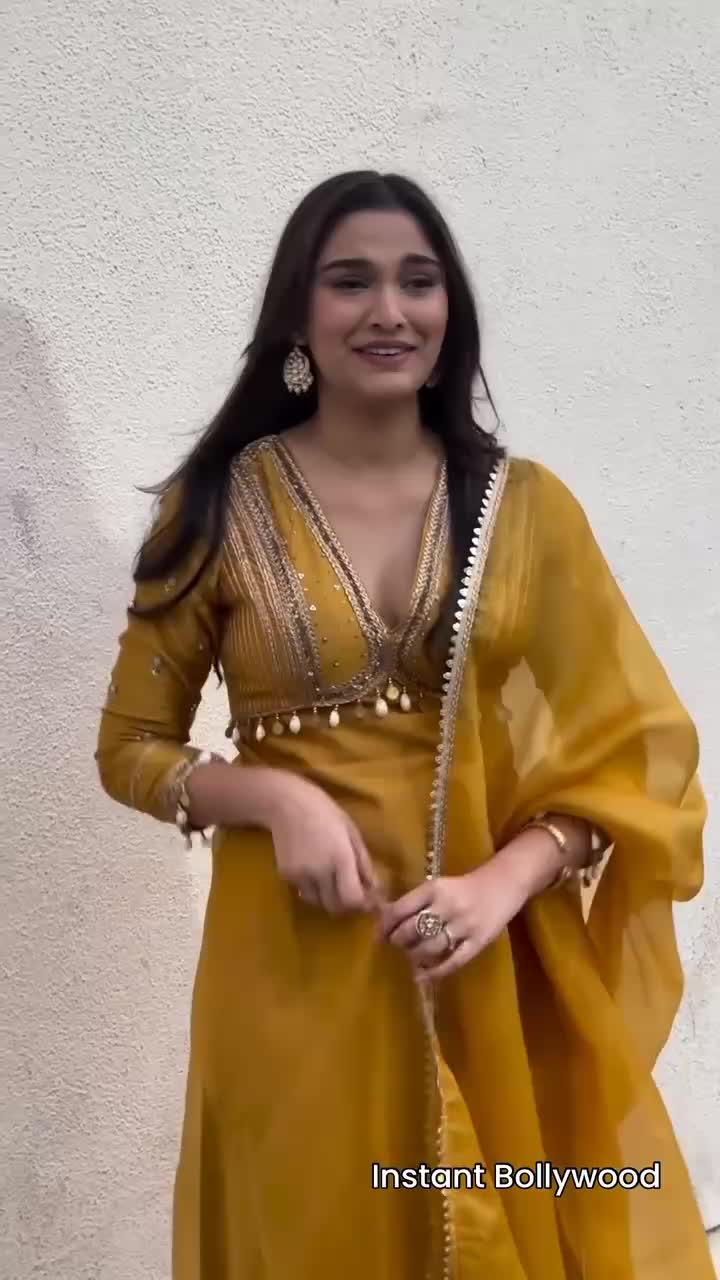 @saiee_manjrekar