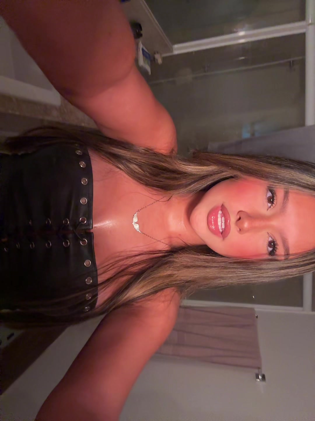 @Gabi Arine