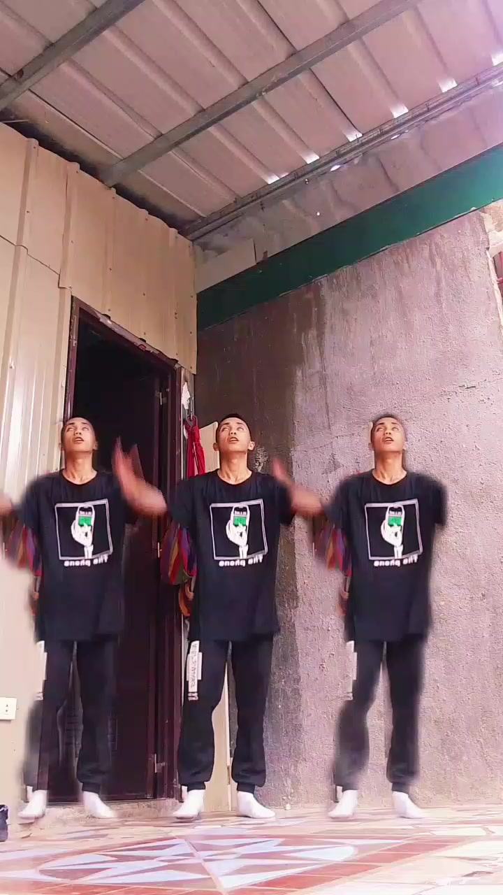 @Yhunie