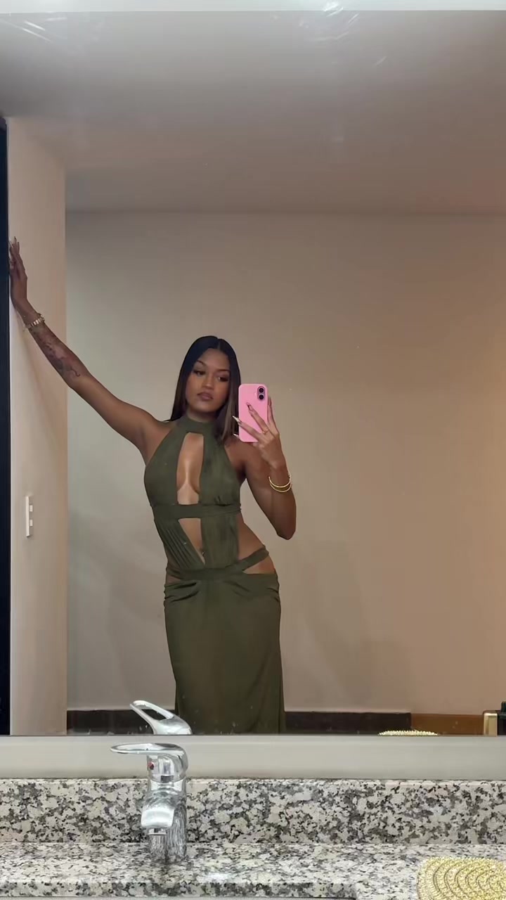 @evanjalie nelson