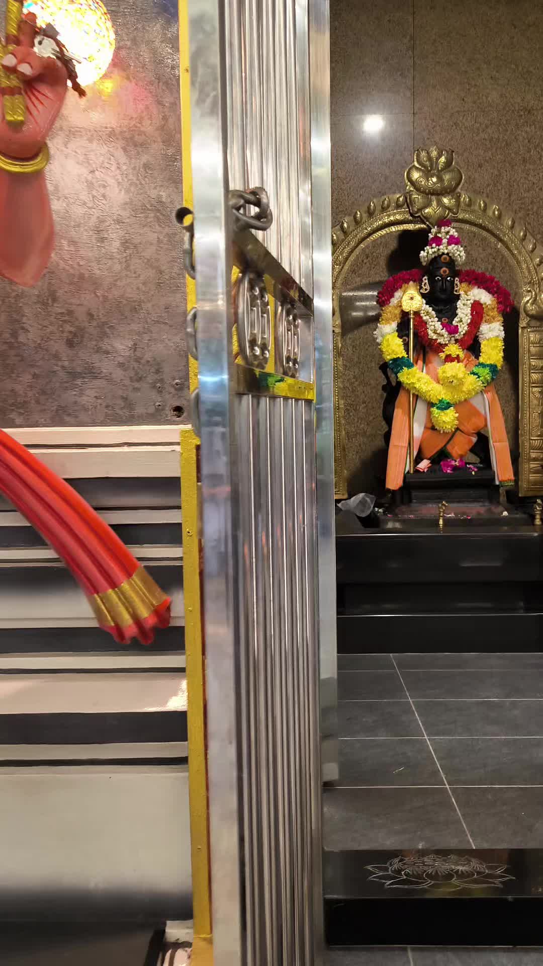 @YourBoyVinoth