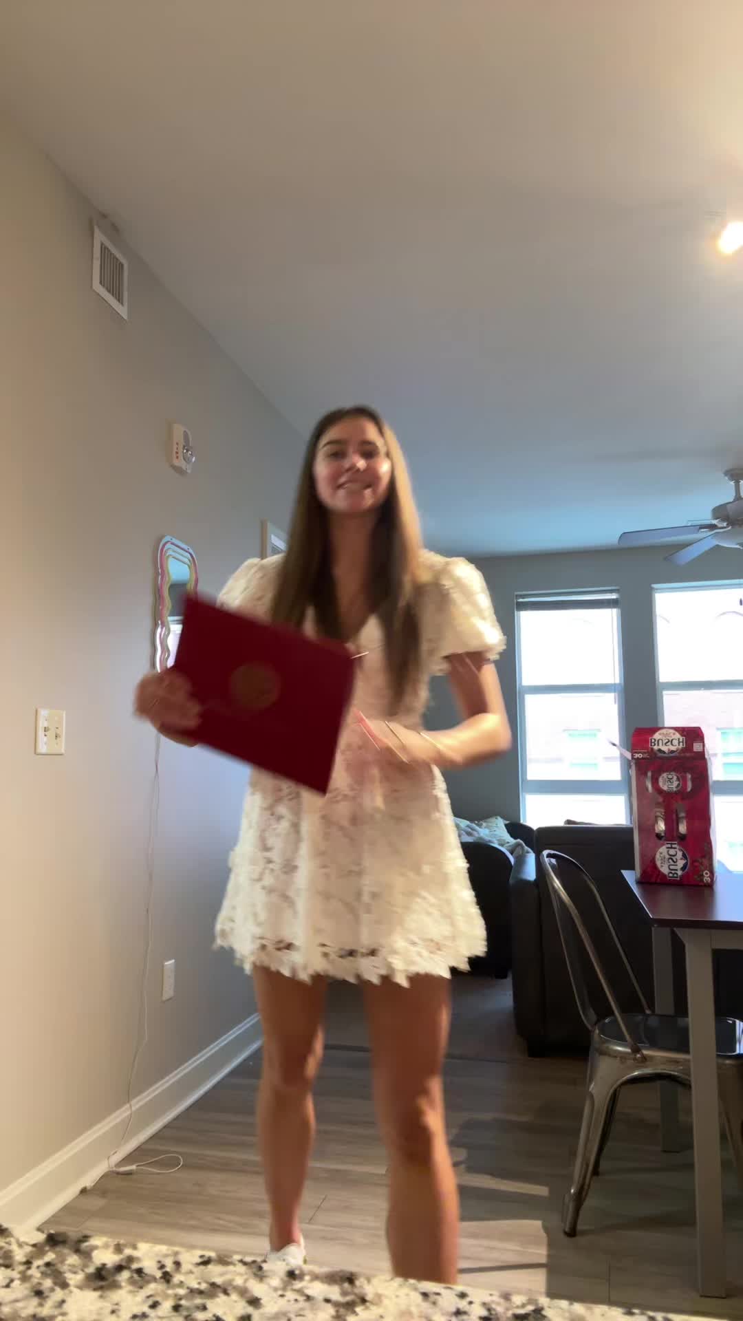 @isabella