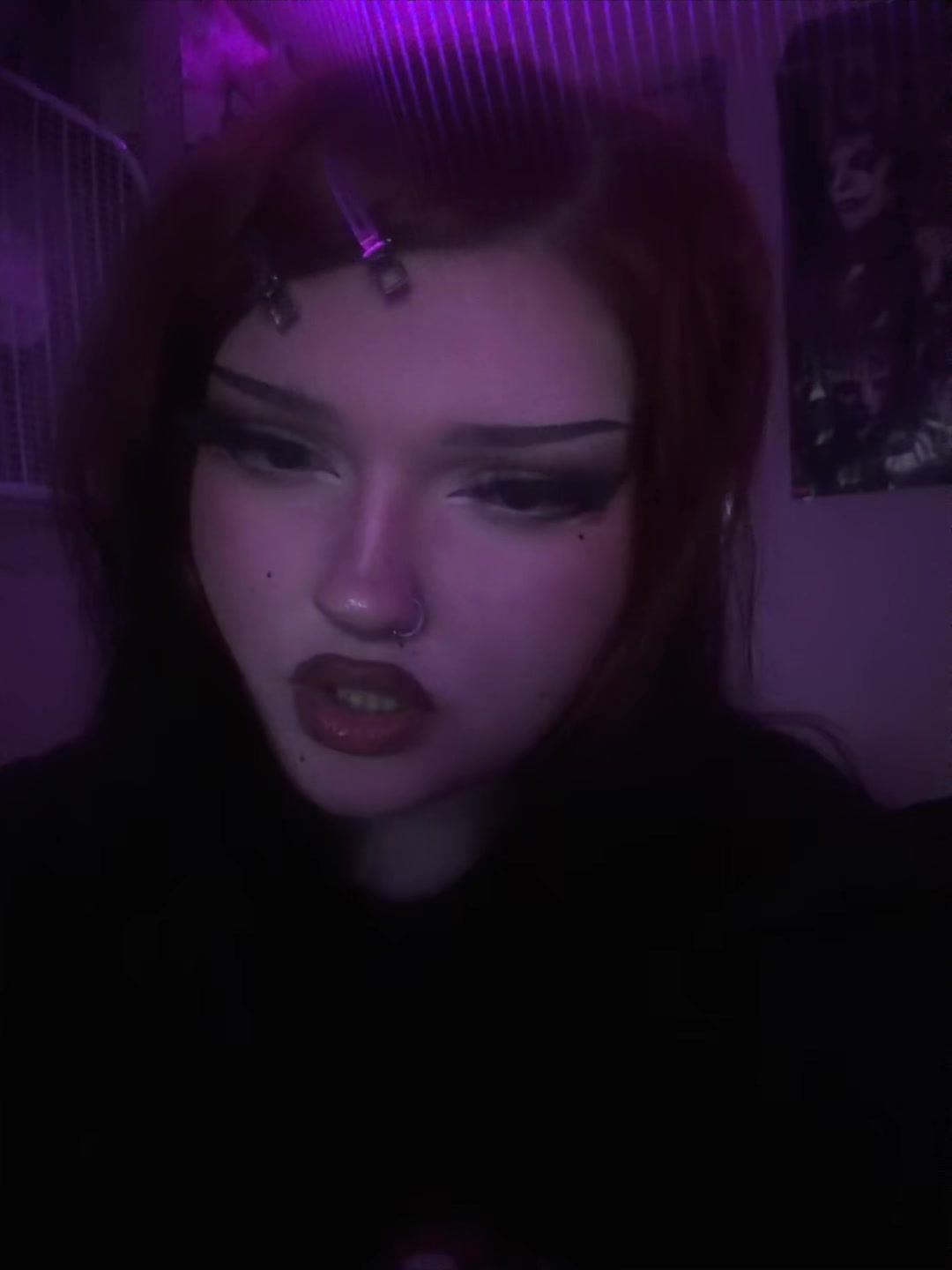 @lvingddgirl