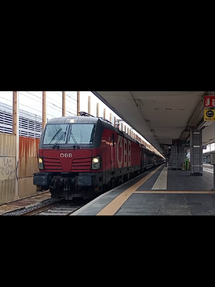 @Italian_trains