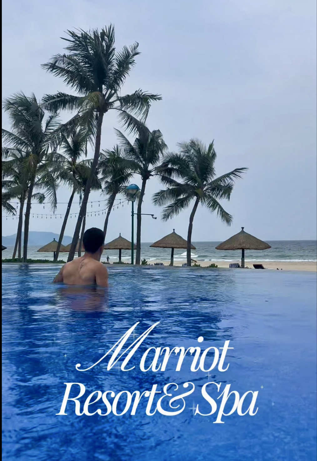 @๐ TORI • TRAVEL + LIFESTYLE