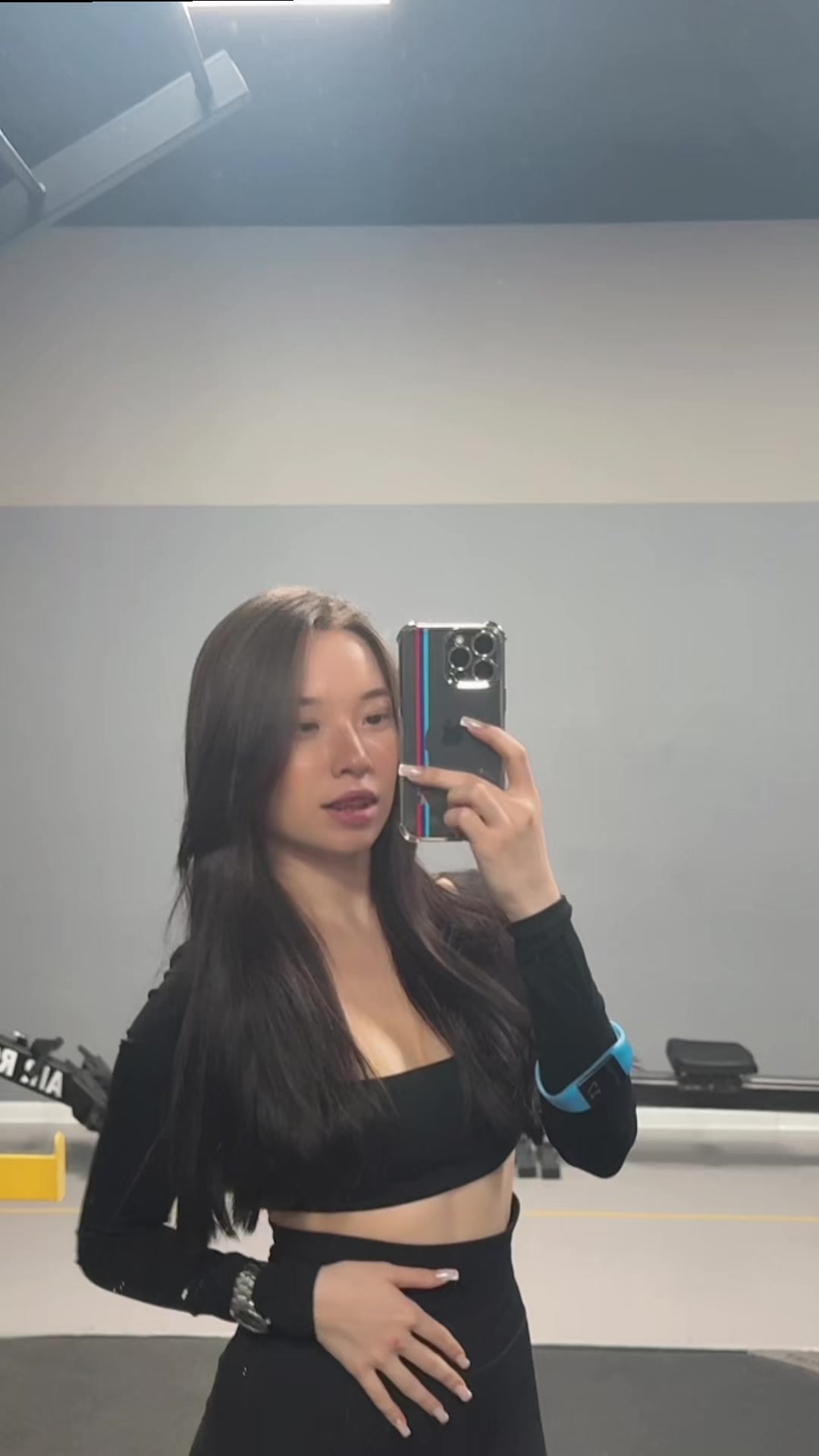 @wkwkw