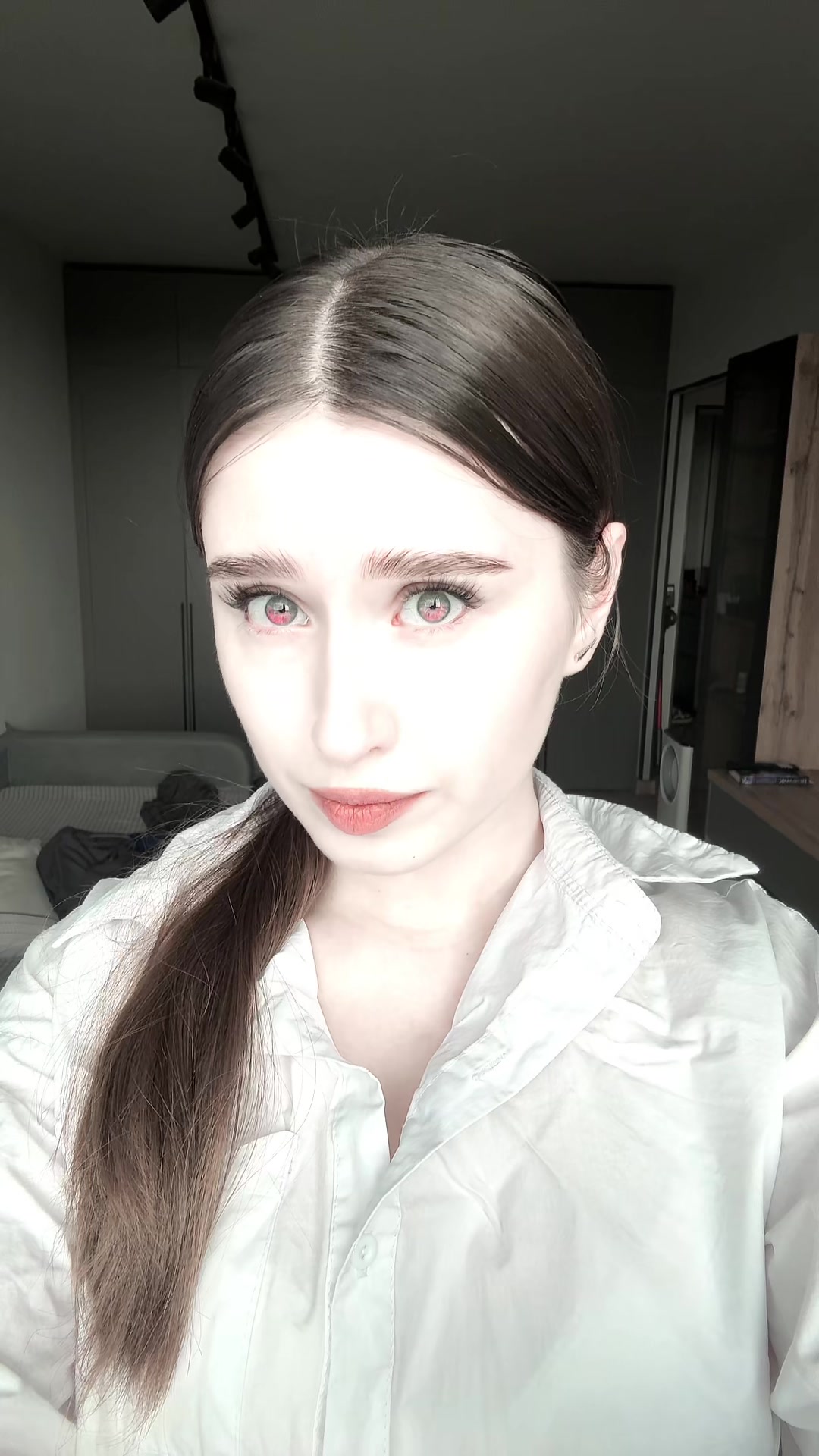 @Ля