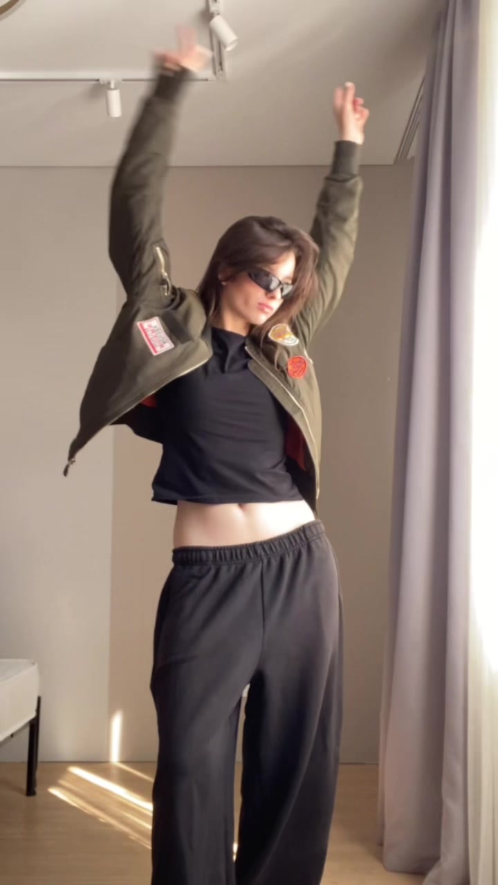 @Асика