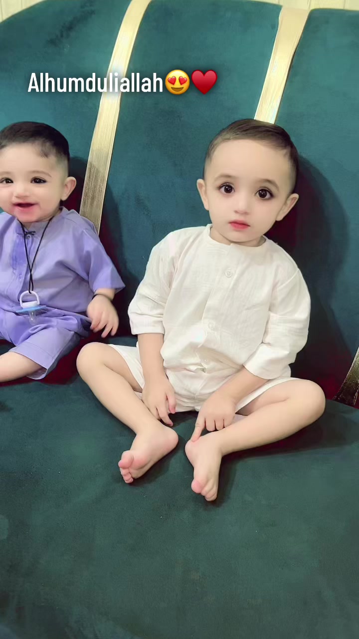 @AyEsHaRaHeEl🎀♥️