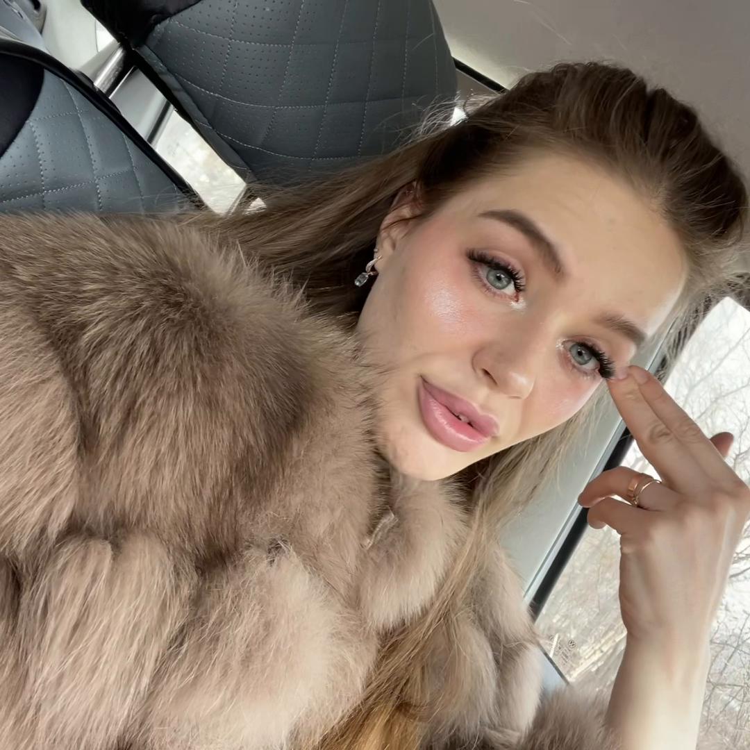 @Елена Тарабий