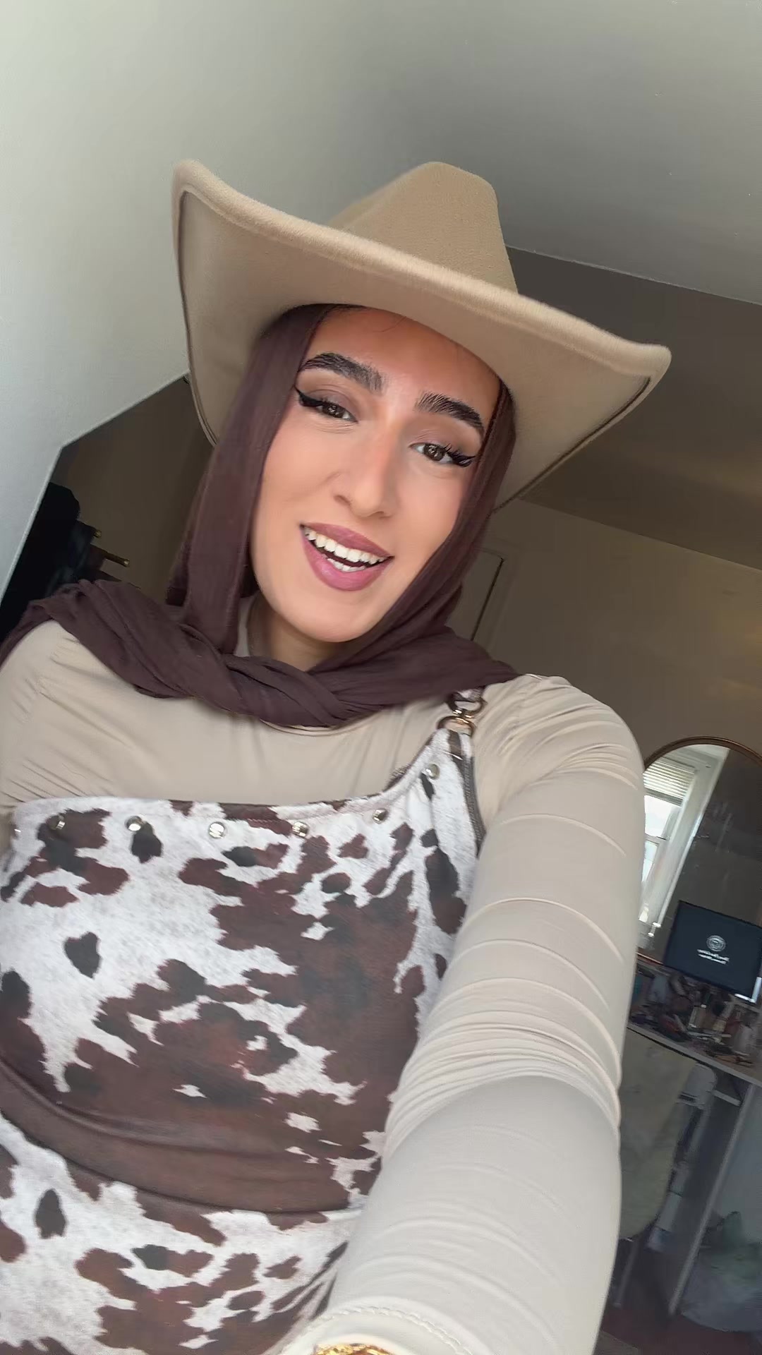 @ن