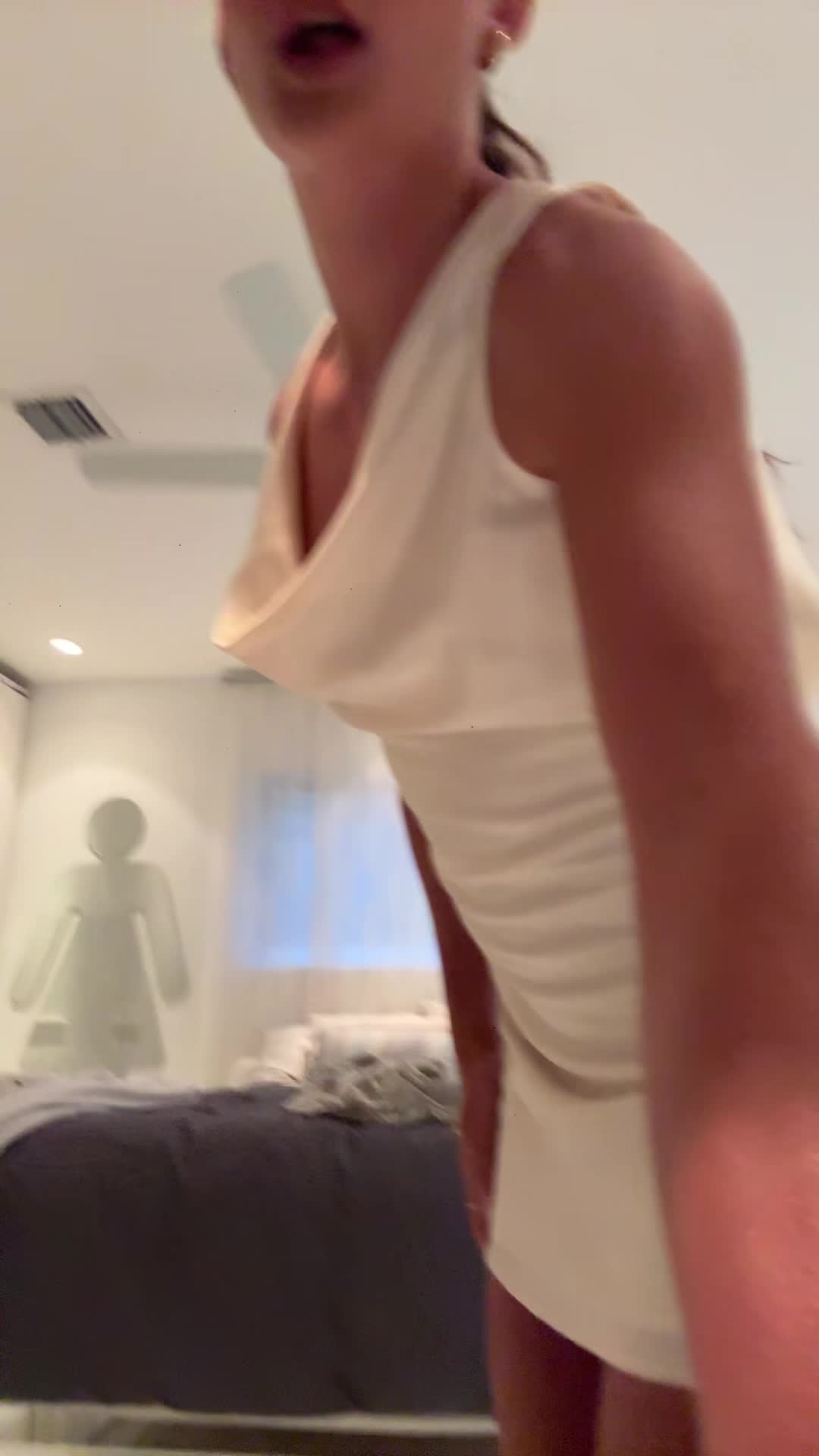 @Lo