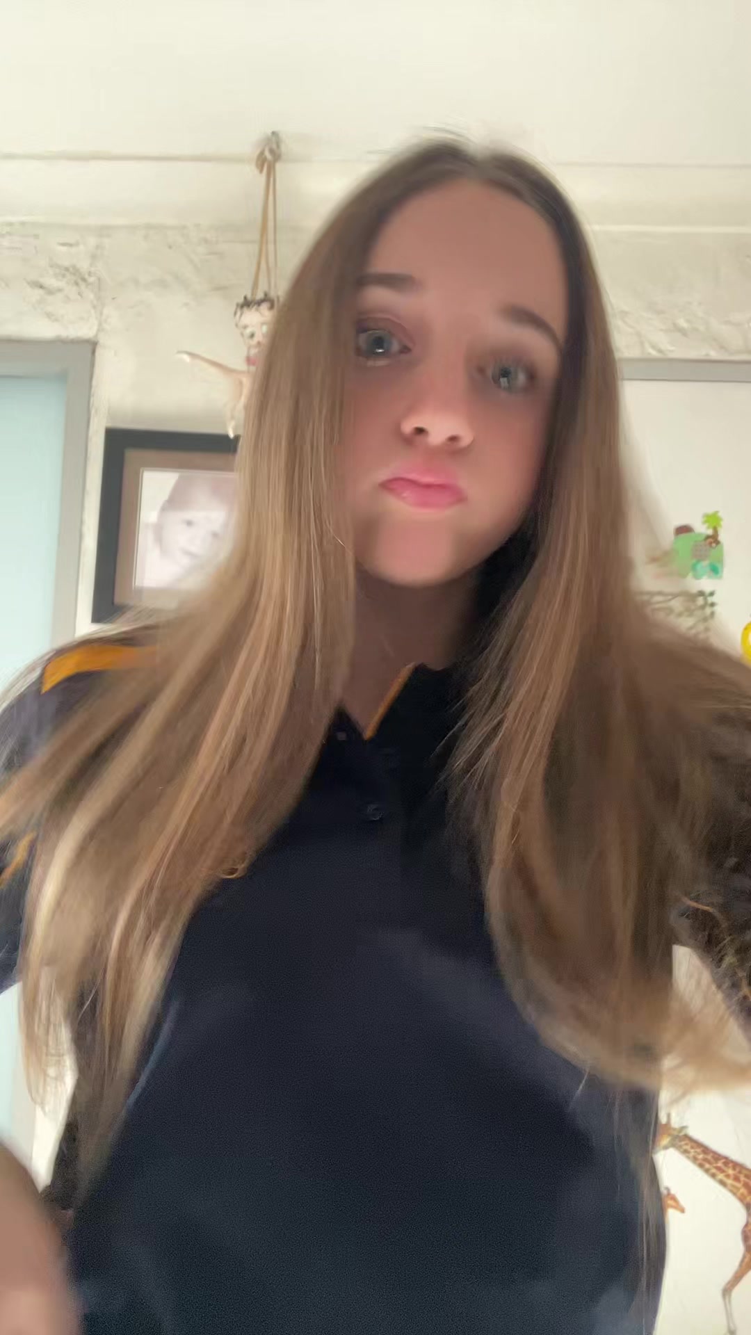 @bella