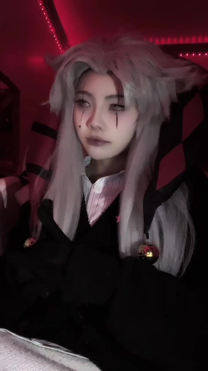 @── 𝓡𝓸𝓼𝓲𝓪𝓷 ──
