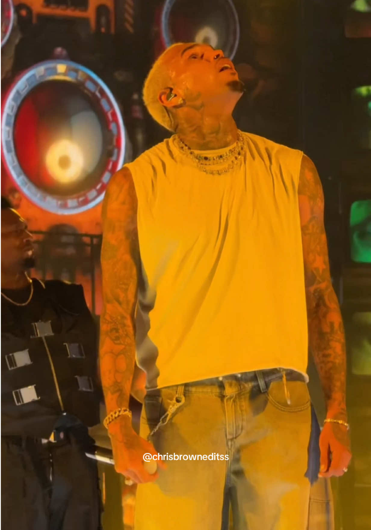 @chrisbrown.editss