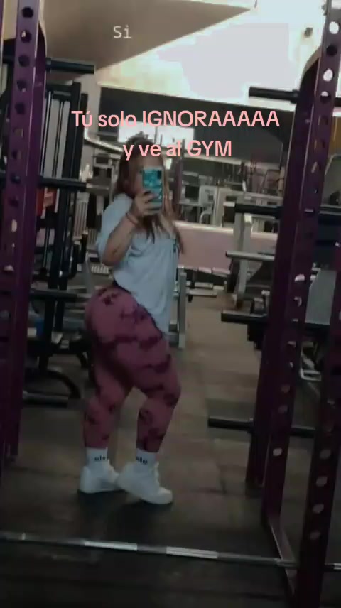 @roxxy