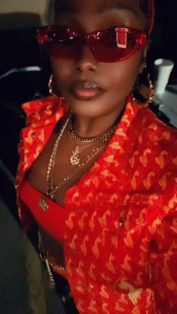 @SweetLikeKandi