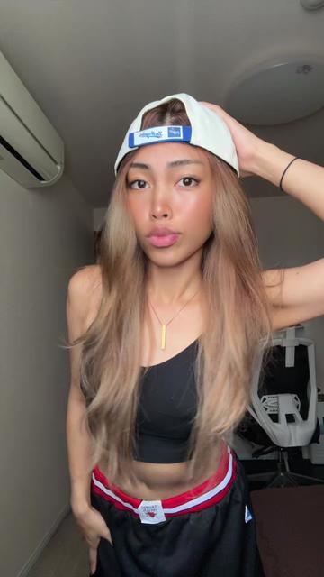 @Sexaaay