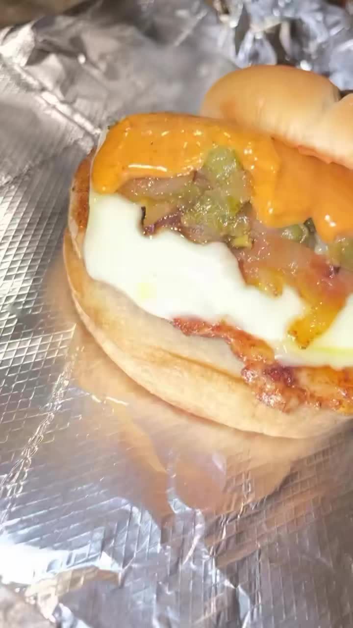 @TR🏚P PL🍔TTER