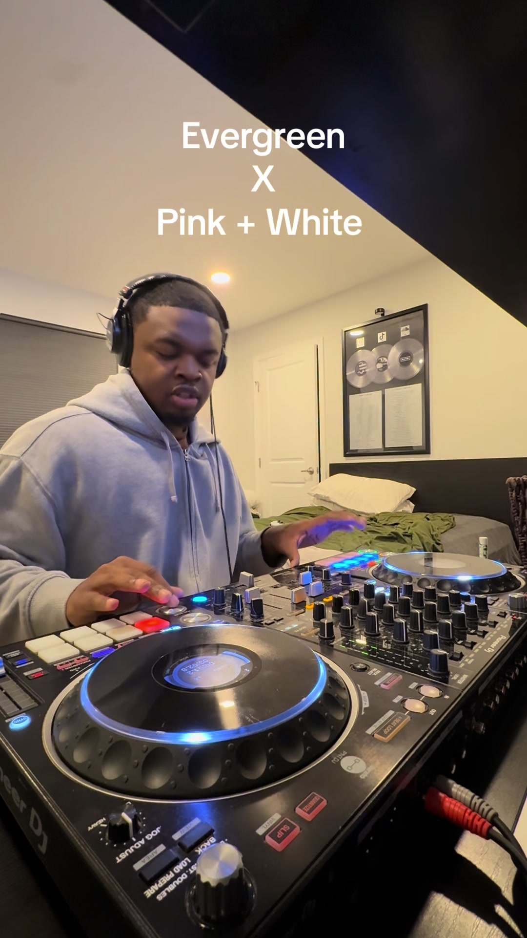 @DJ Vic