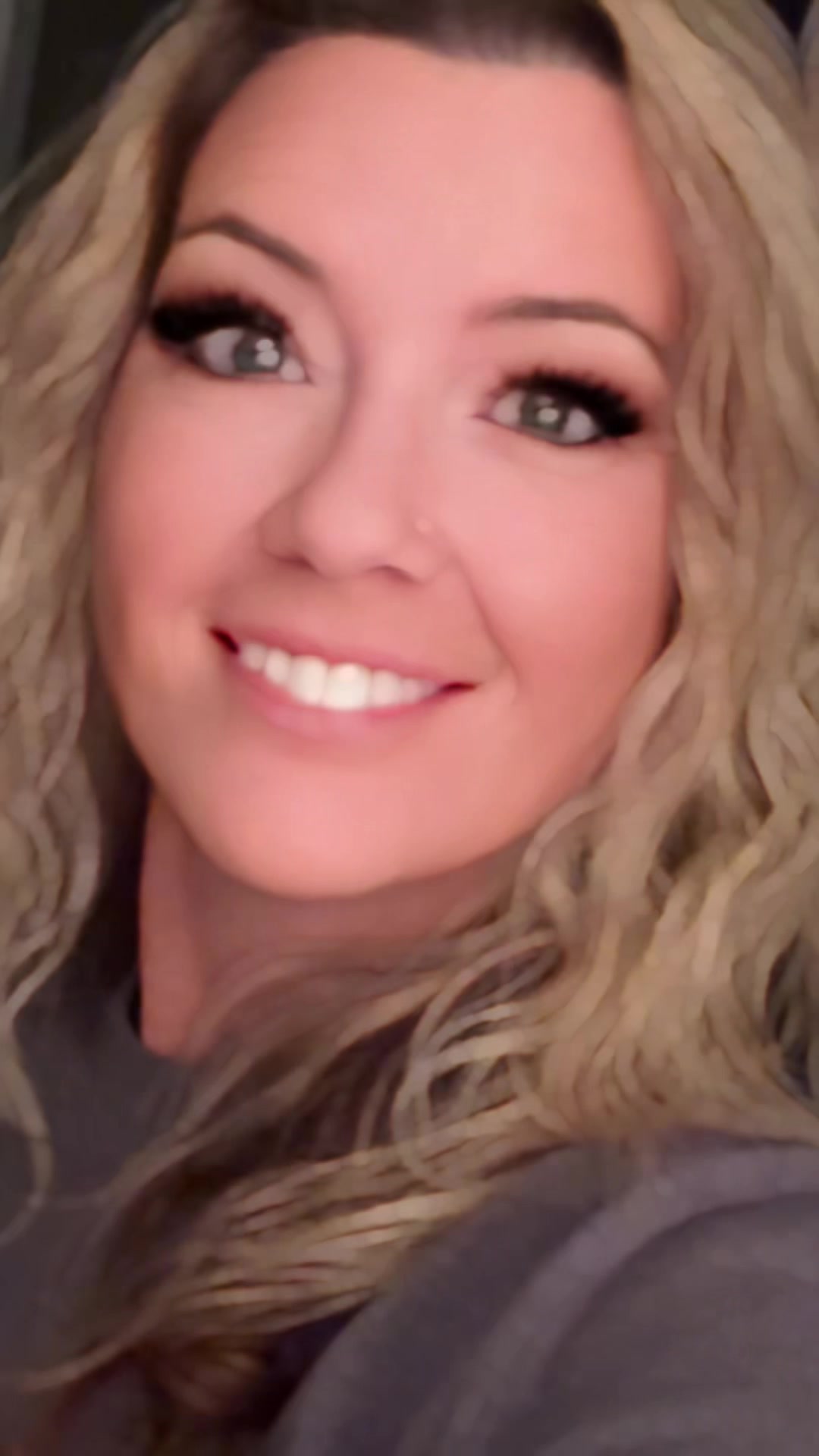 @💋 Christine