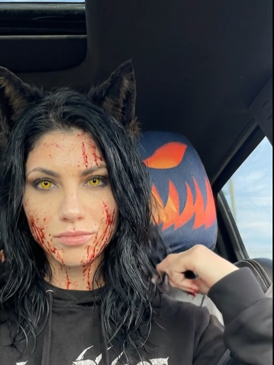 @“Rhea WereBeast”