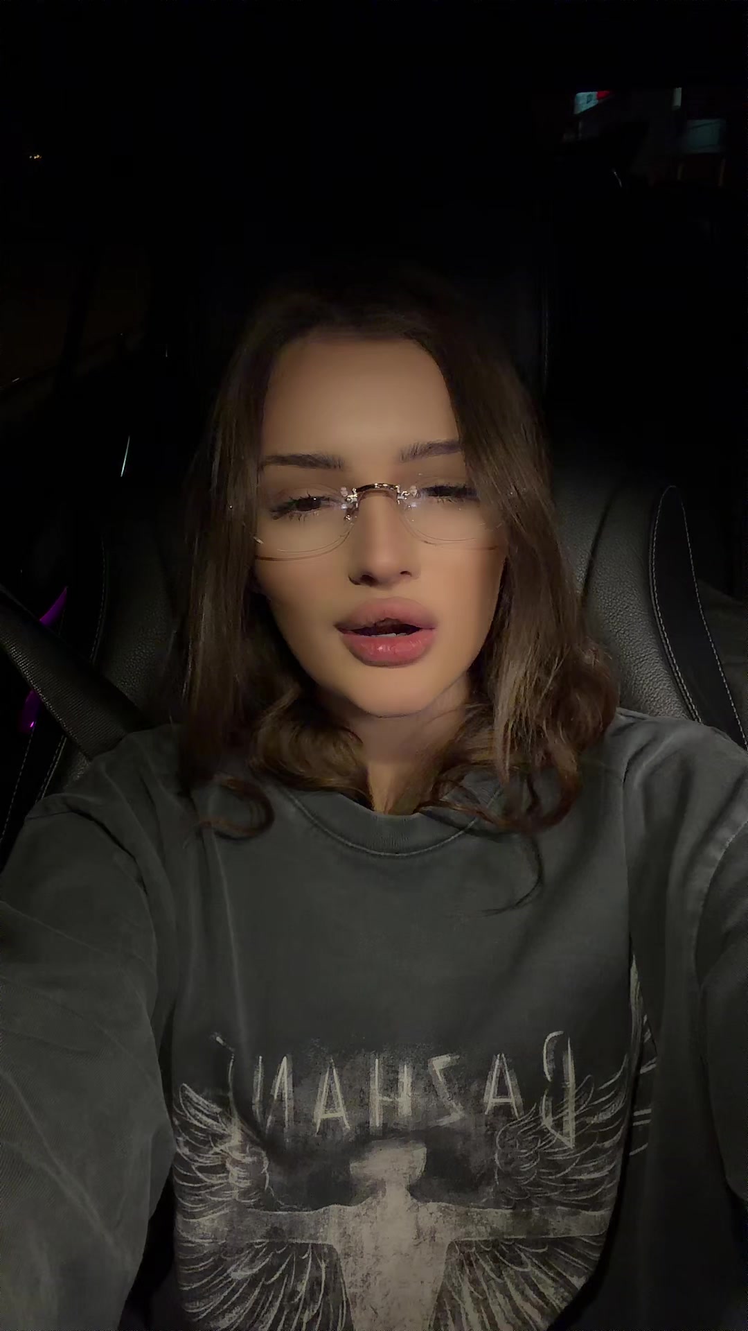 @ᶻ 𝗓 𐰁 юлька!!