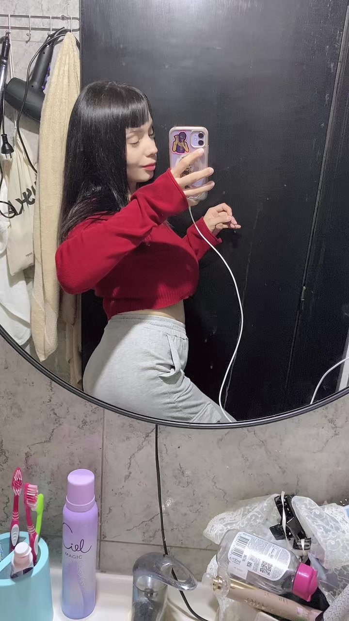 @Zoe Mahfoud