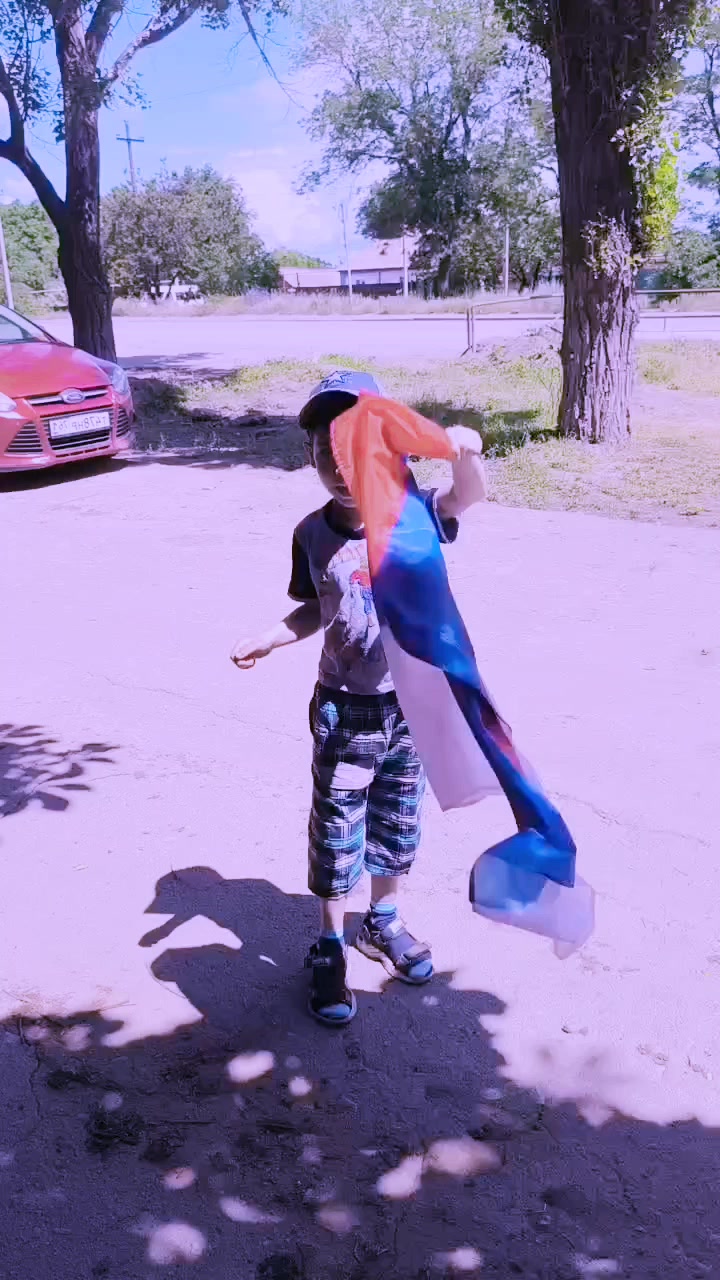 @ʟ ᴇ ᴍ ᴏ ɴ ᴄ ʜ ɪ ʟ ᴅ 🍋