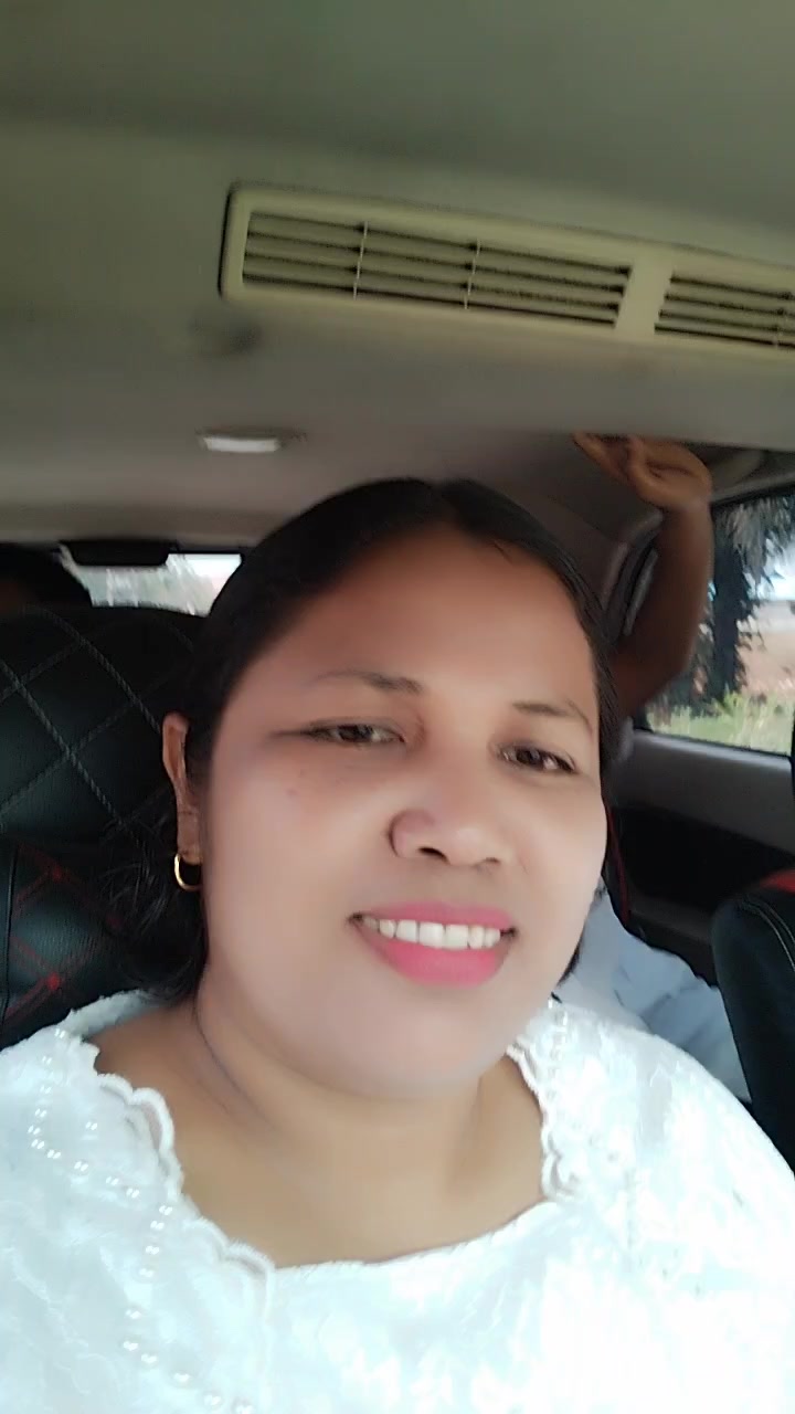 @Cantik Clara htb