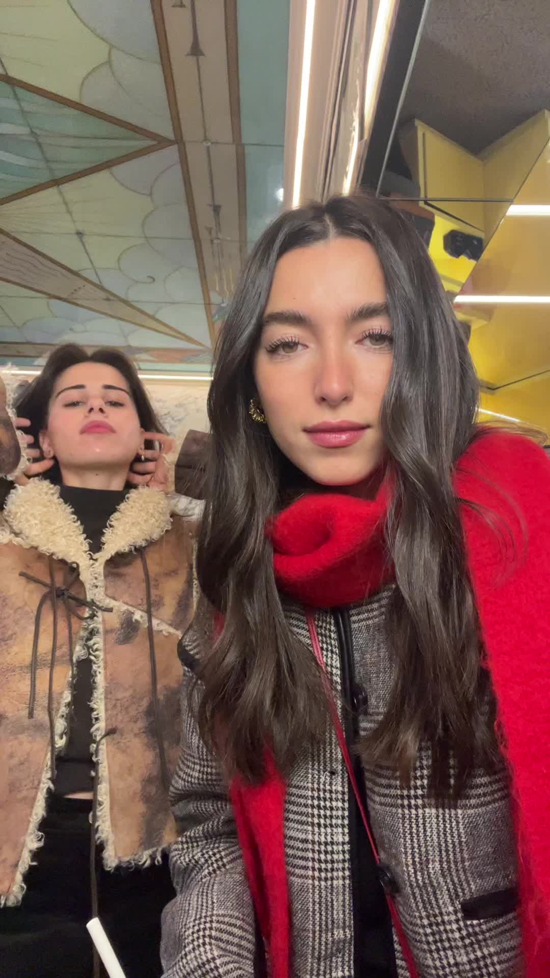 @Mia
