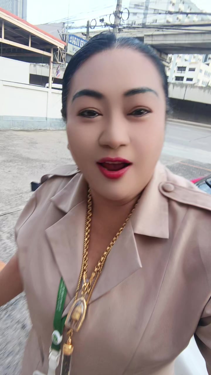 @ชุลีพร ใจเย็น