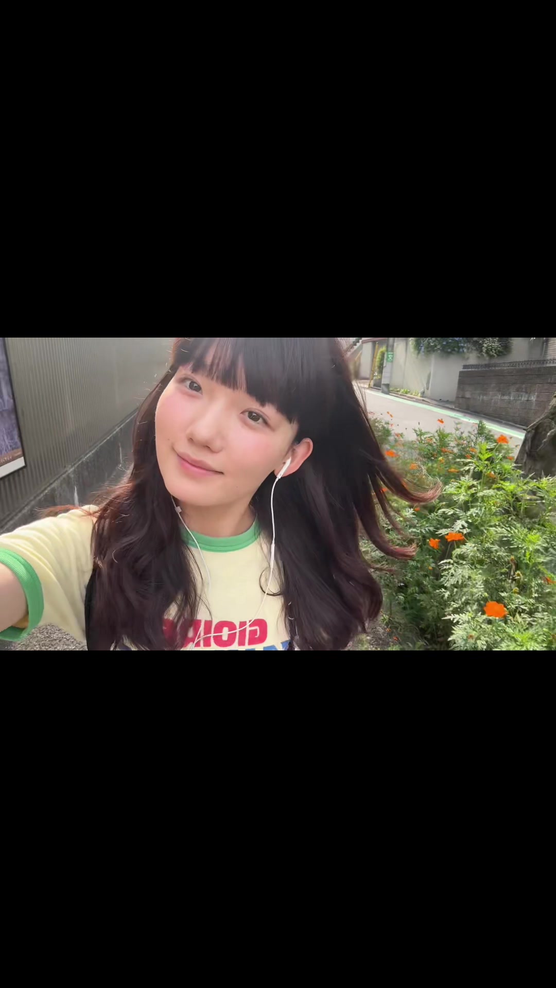 @シュウ