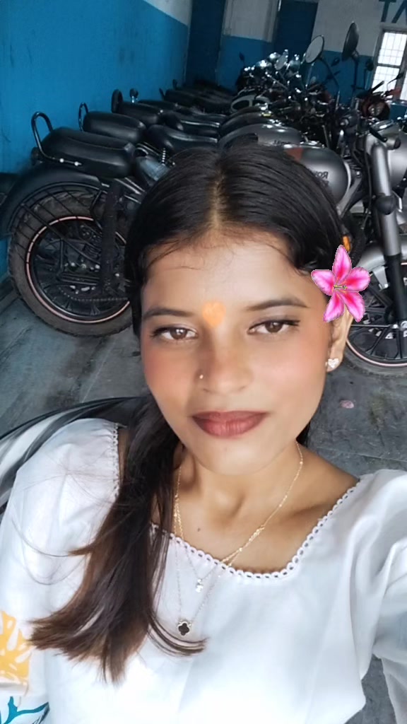 @sanii❣️