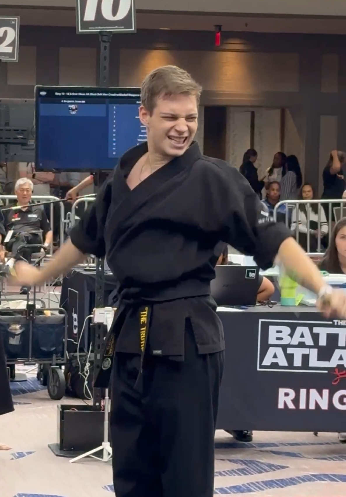 @Point Fighter Live
