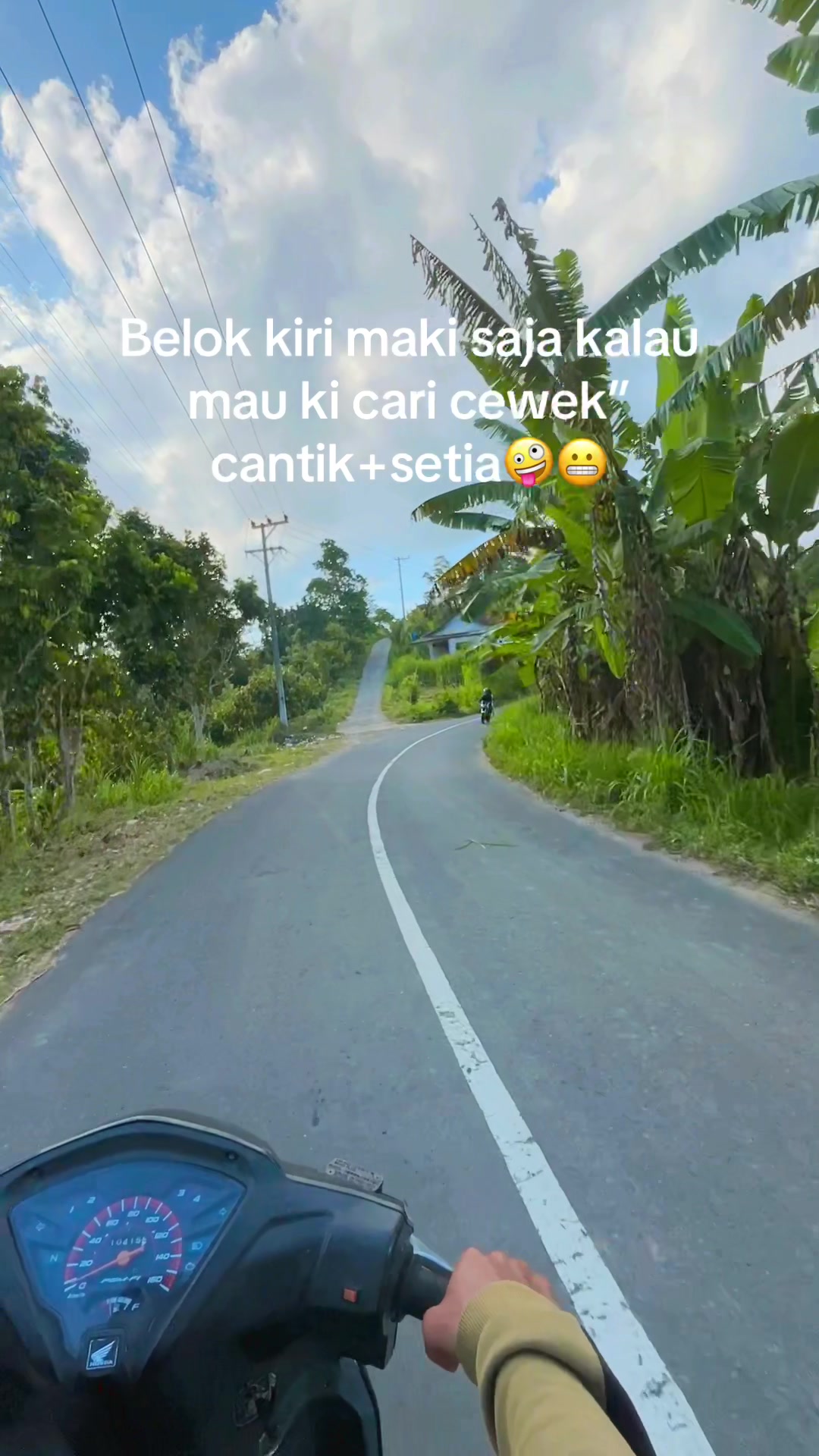 @Leni