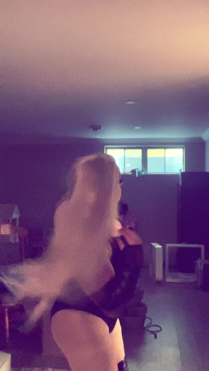 @Anastasia_the_drag