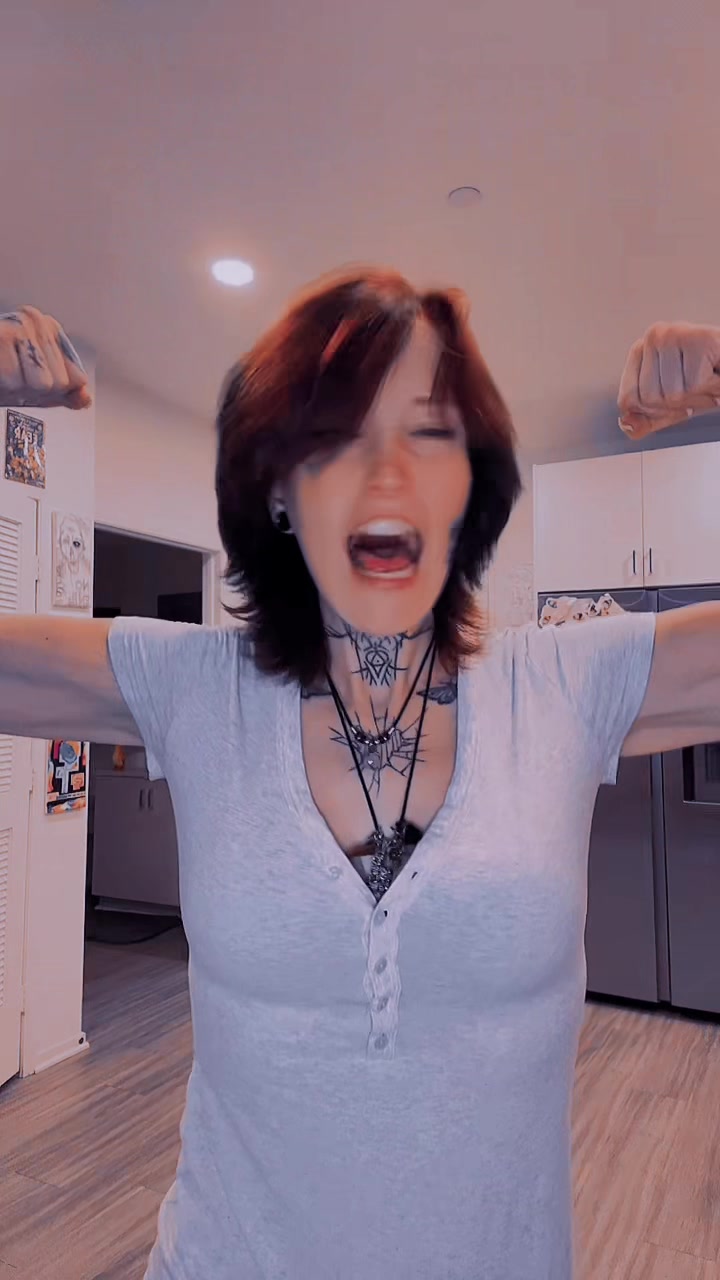 @GoThGoObeR