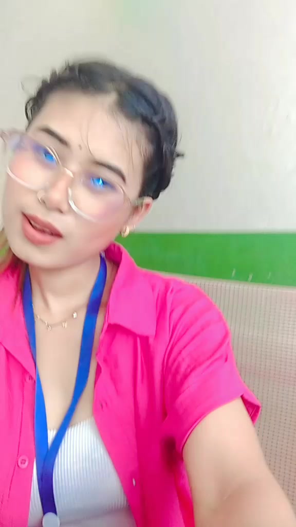 @Xoti(•‿•)