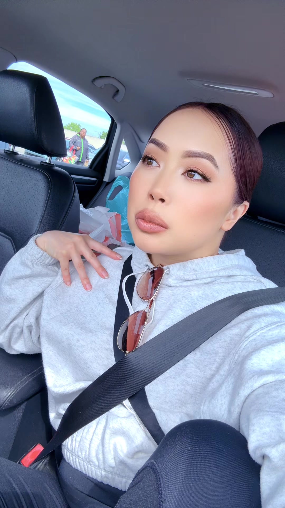 @M E N A ✨🪐