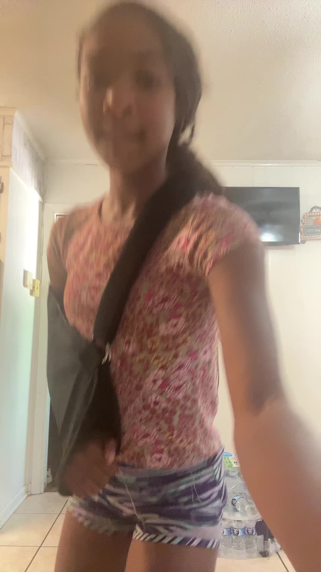 @HAYLEE๐ง๐พโ๏ธ๐๐โ๐ฝ