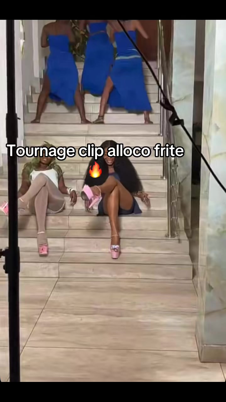 @📸LOGBOOO M&Eacute;DIA 🎥